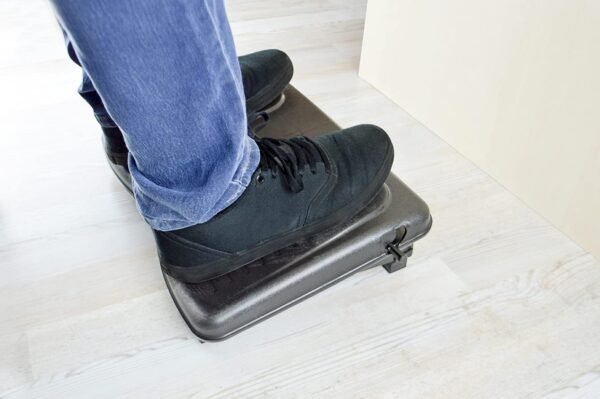 Apoio Ergonômico para Pés Inclinável Ergolight Reliza Preto - Imagem 6
