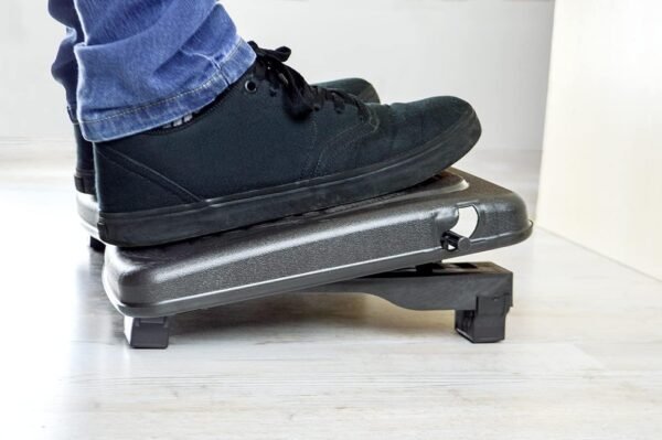 Apoio Ergonômico para Pés Inclinável Ergolight Reliza Preto - Imagem 7