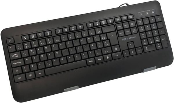 C3Tech Teclado KB-M100BK Preto layout ABNT2 USB 12 teclas de atalho multimídia ajuste de altura estrutura anti-respingo apoio de punho integrado ao teclado ergonômico Plug and Play