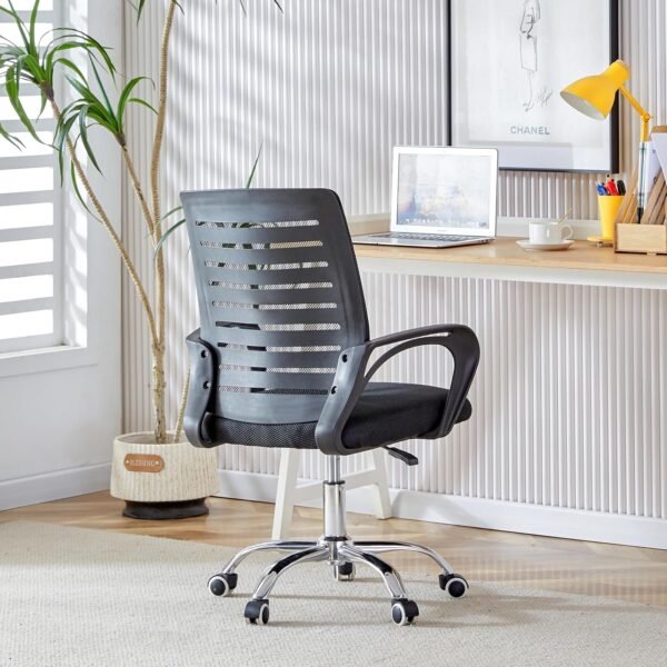 Cadeira De Escritório Giratória Home Office Encosto com Design Listrado em Malha Respirável Preta com Base Cromada e Cinco Rodinhas - Imagem 2