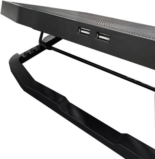 C3Tech Base para notebook Gamer NBC-100BK 17,3" Refrigerada, 4 Ventiladores, Led Azul, controle de velocidade, regulagem de altura em 5 posições, Display digital em LCD - Imagem 2